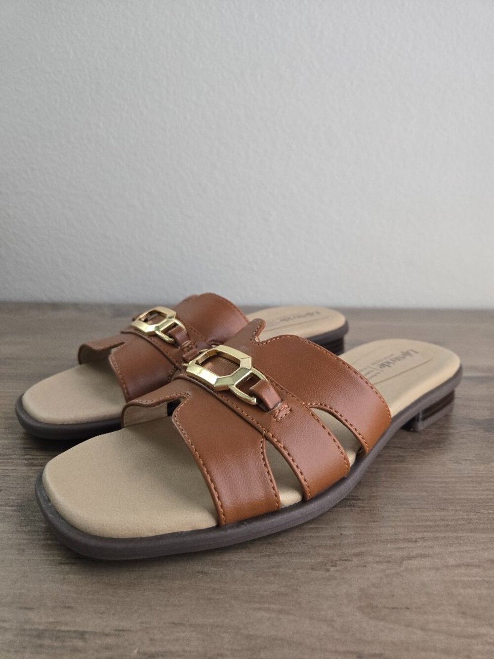 LifeStride Soft System Royalty Bit Sandal Brown Square Toe Size 6.5M